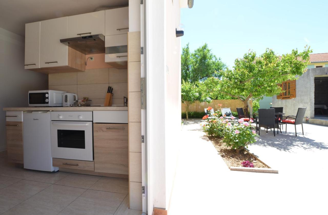 Apartment Kokic Pridraga Kültér fotó